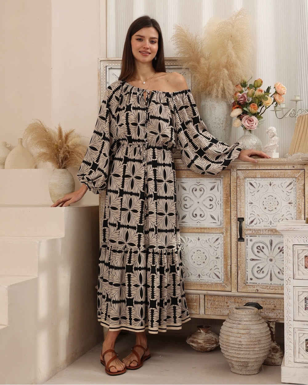 Verona Noir Maxi Dress