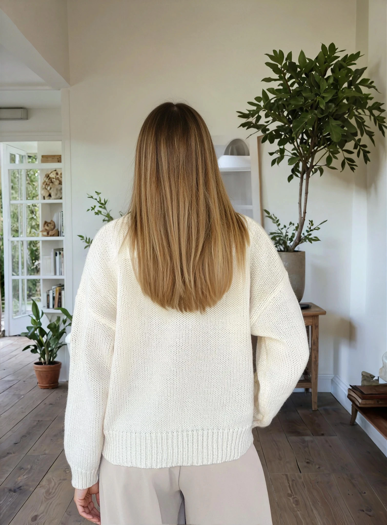 Cosy 3D Flower White Cardigan