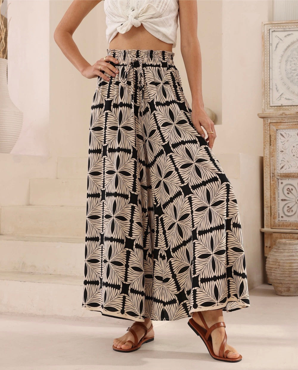 Paris Geometric Floral Print Palazzo Pants - Beige/Black