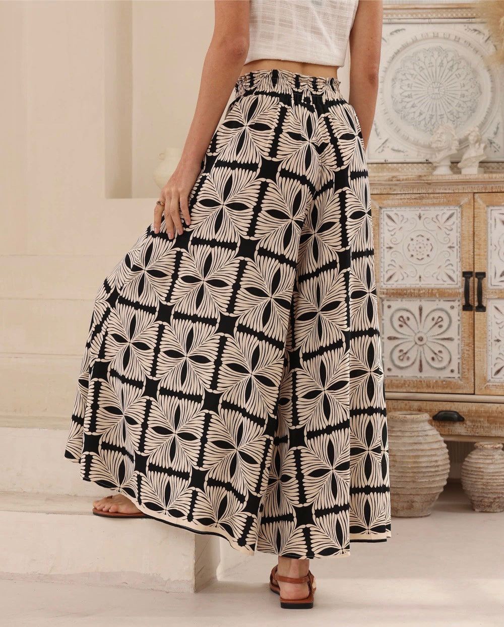 Paris Geometric Floral Print Palazzo Pants - Beige/Black