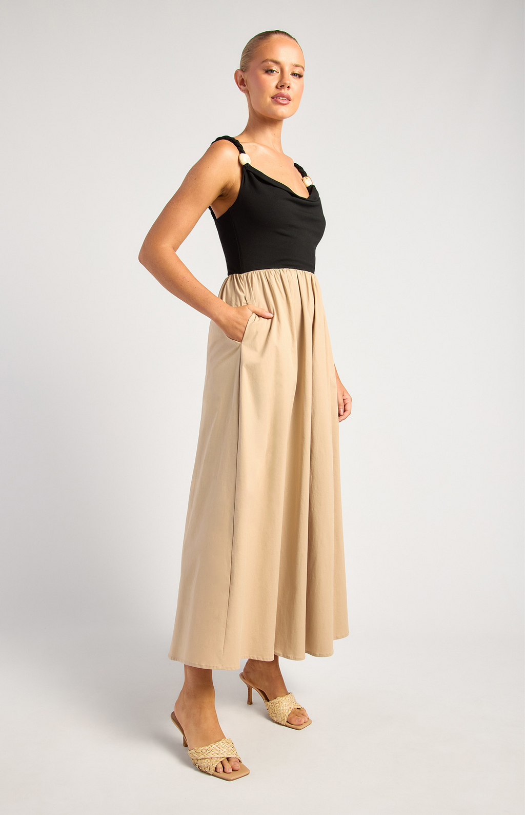 Marble Detail Contrast Maxi Dress