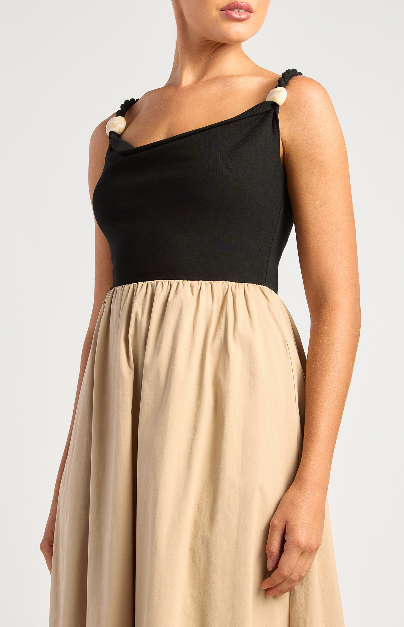 Marble Detail Contrast Maxi Dress