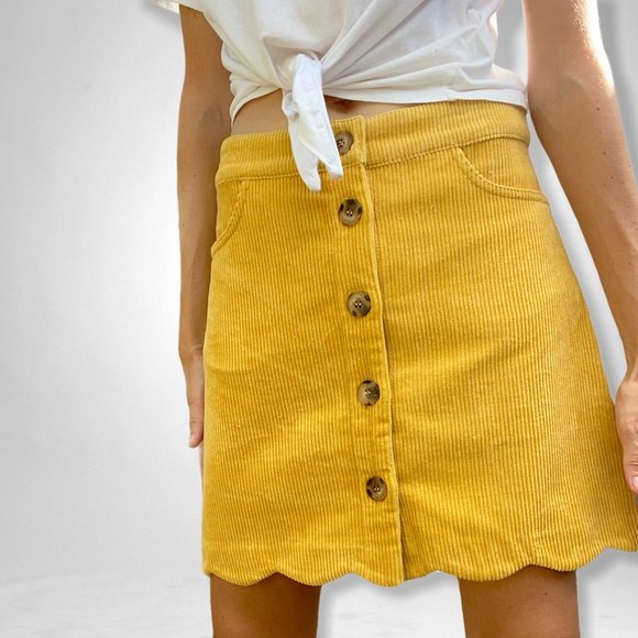 Velvet Scallop Edge Skirt